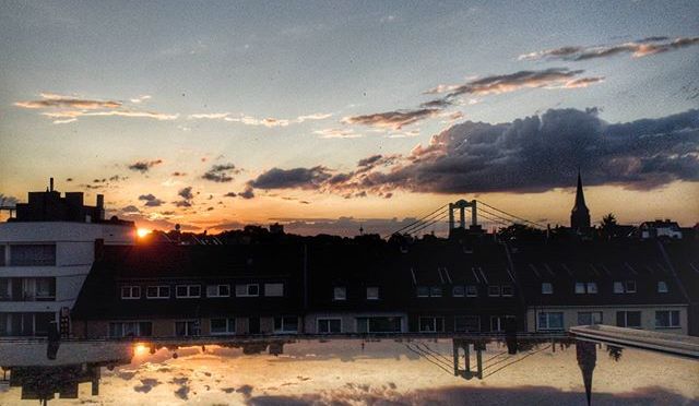Sonnenuntergang über Rodenkirchen- gleich 2x